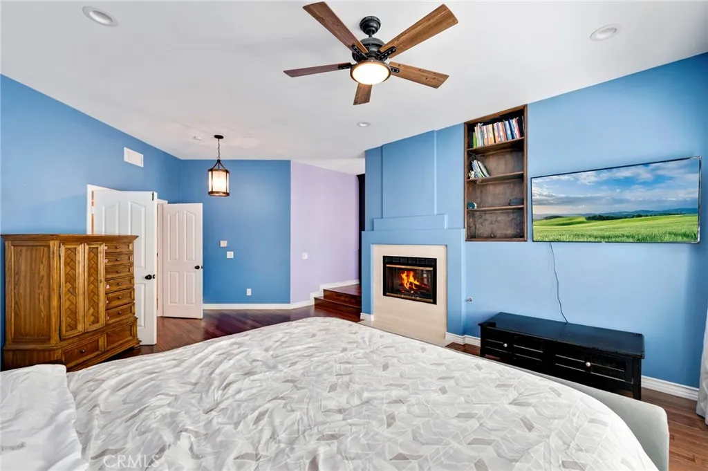 9598 Naples Drive, Cypress, California 90630 home-pic-3