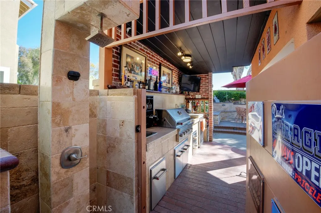 9598 Naples Drive, Cypress, California 90630 home-pic-25