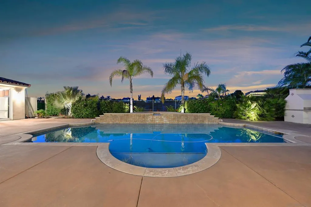 14854 Eden Mills Pl, San Diego, California 92131 home-pic-2