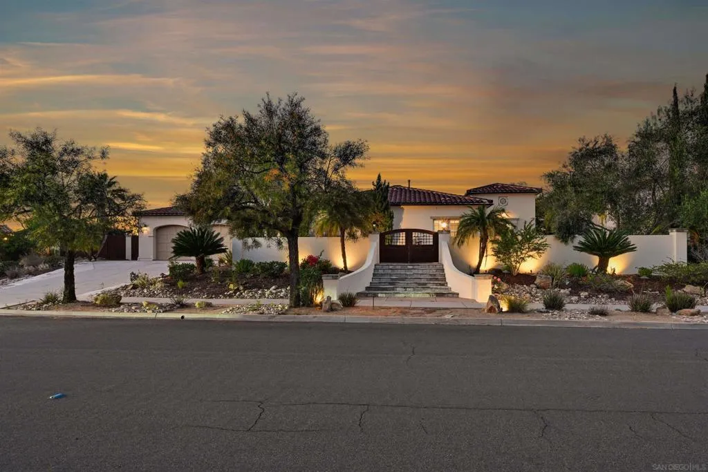 14854 Eden Mills Pl, San Diego, California 92131 home-pic-3