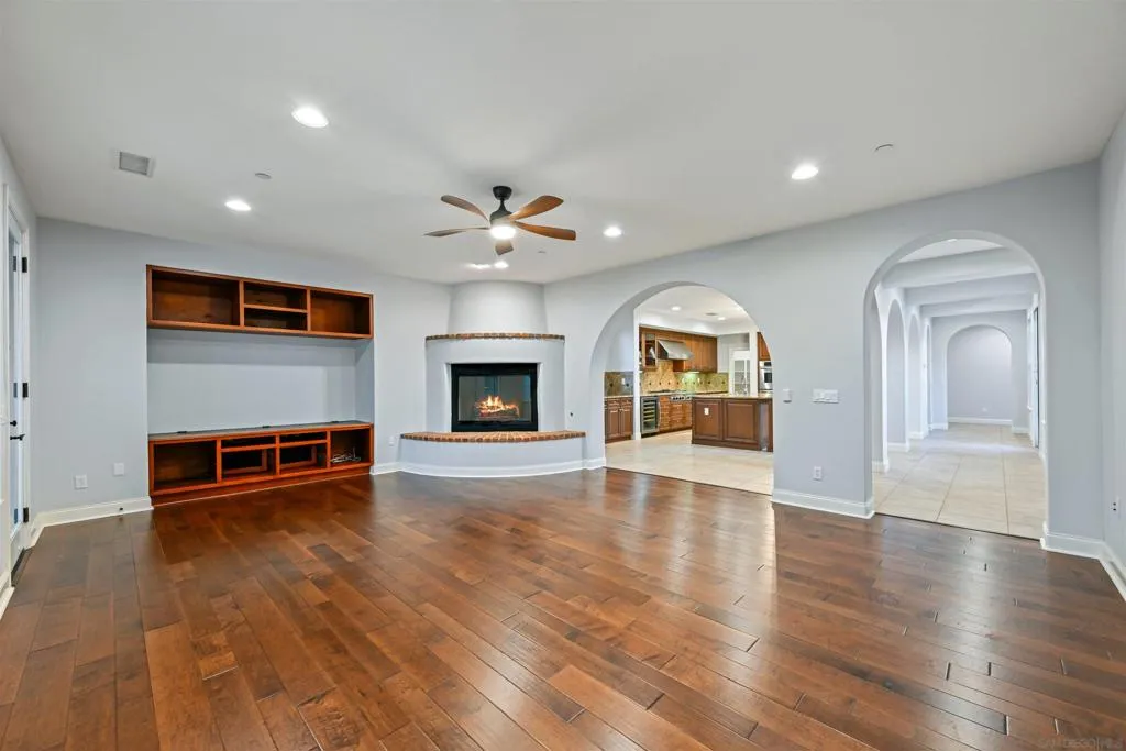 14854 Eden Mills Pl, San Diego, California 92131 home-pic-14