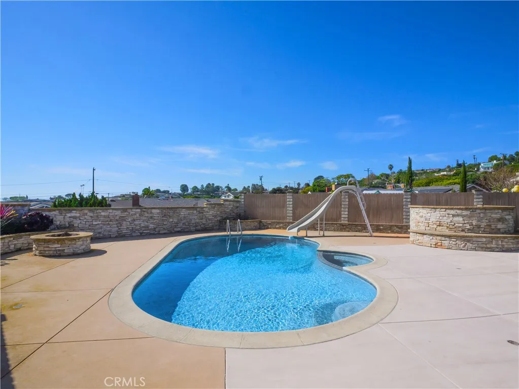 30520 Santa Luna Drive, Rancho Palos Verdes, California 90275 home-pic-38