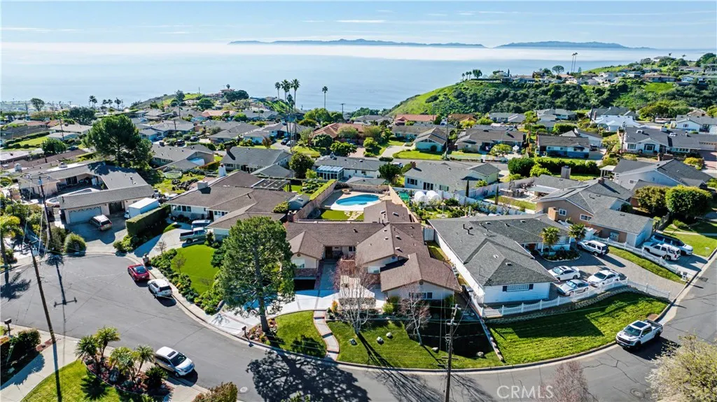 30520 Santa Luna Drive, Rancho Palos Verdes, California 90275 home-pic-50