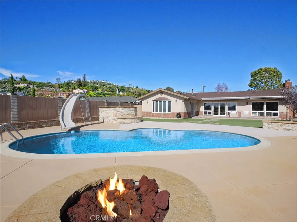 30520 Santa Luna Drive, Rancho Palos Verdes, California 90275 home-pic-36