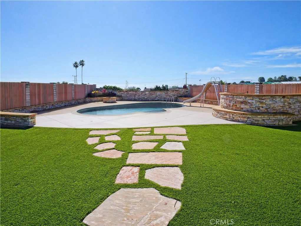 30520 Santa Luna Drive, Rancho Palos Verdes, California 90275 home-pic-39