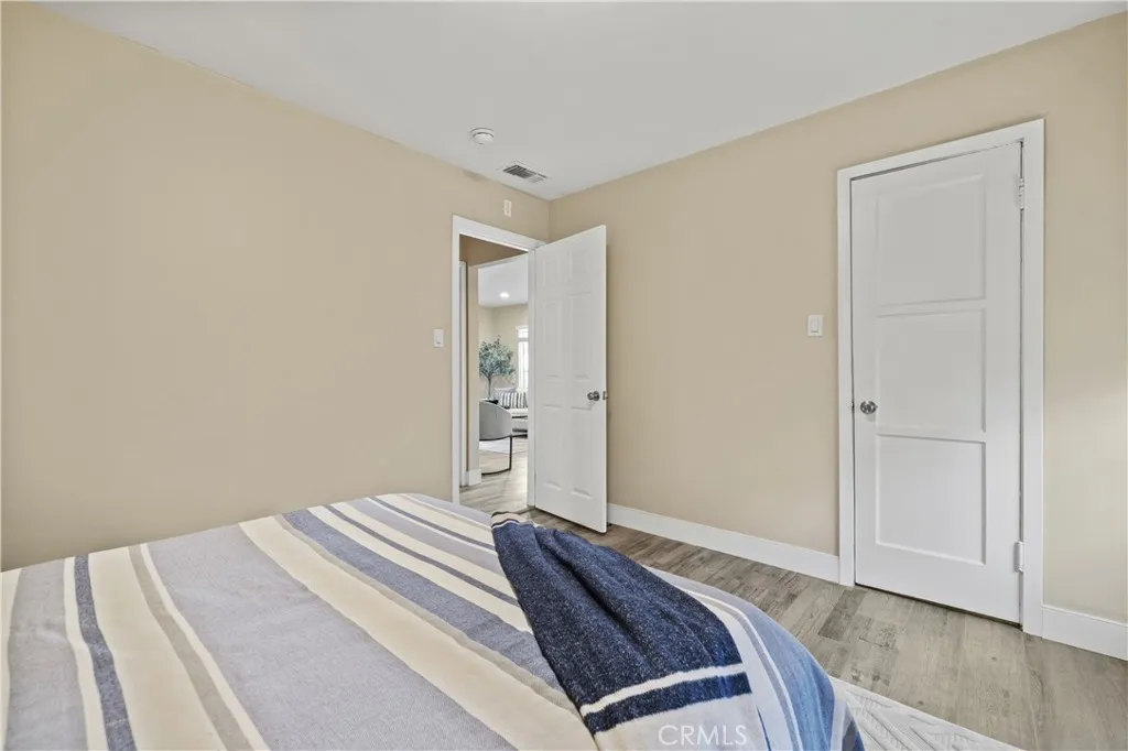13573 Eldridge, Sylmar, California 91342 home-pic-30
