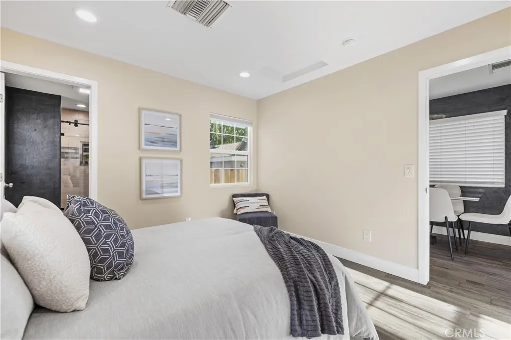 13573 Eldridge, Sylmar, California 91342 home-pic-21
