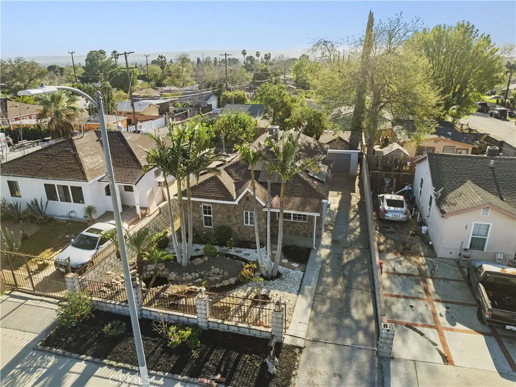 13573 Eldridge, Sylmar, California 91342 home-pic-2
