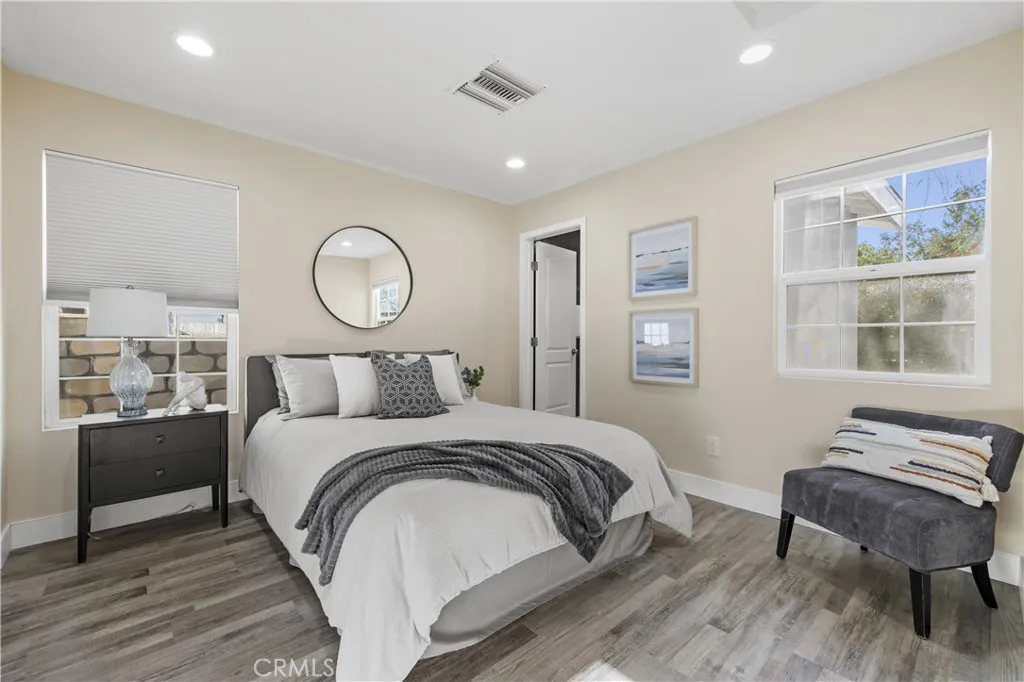 13573 Eldridge, Sylmar, California 91342 home-pic-20