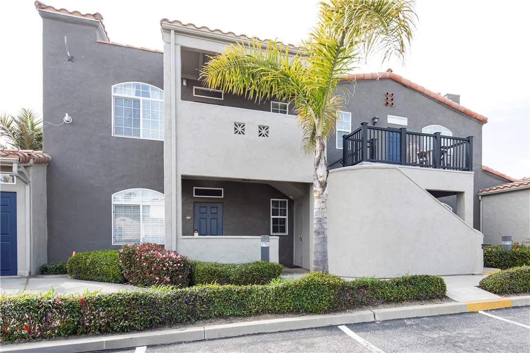 444 Pier Avenue 8, Oceano, California 93445 home-pic-1