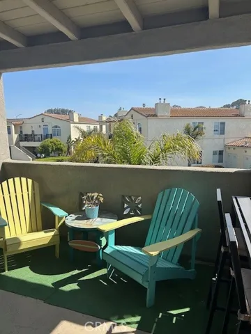 444 Pier Avenue 8, Oceano, California 93445