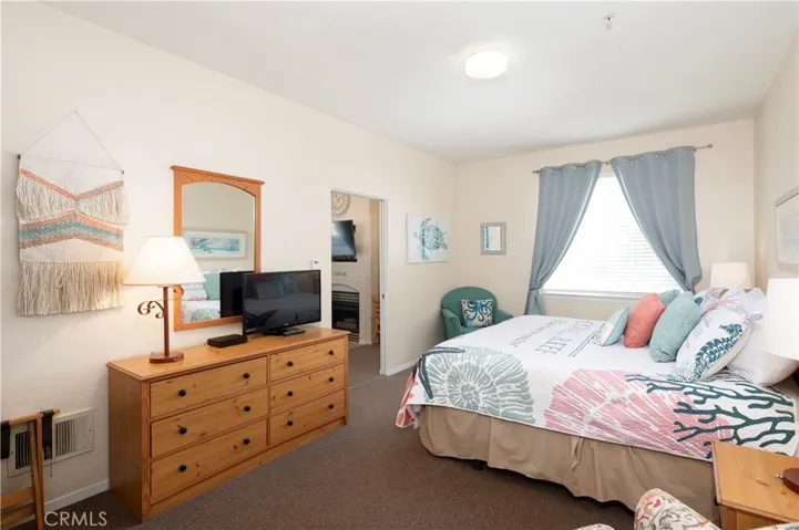 444 Pier Avenue 8, Oceano, California 93445