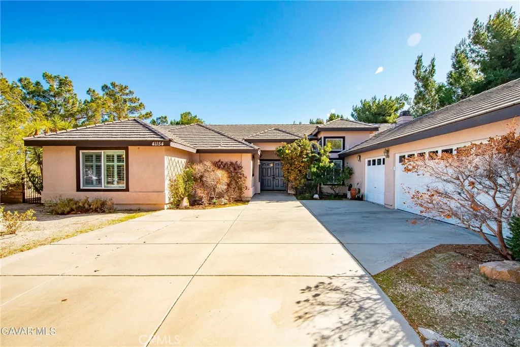 41154 Heights, Palmdale, California 93551 home-pic-1