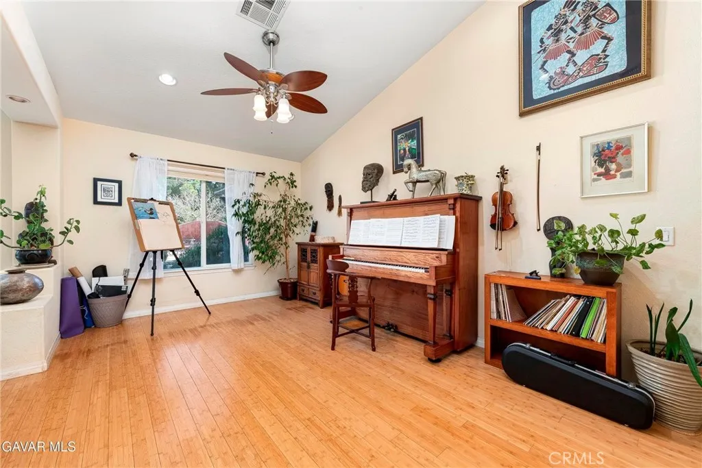 41154 Heights, Palmdale, California 93551 home-pic-6