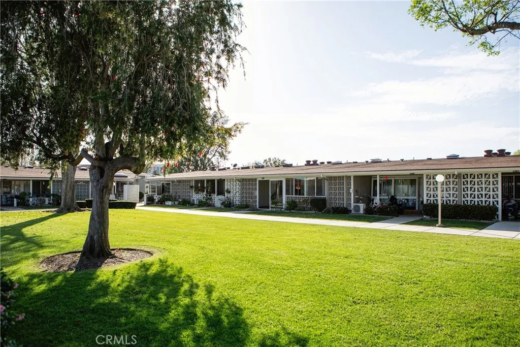 13930 Church Place, Seal Beach, California 90740 home-pic-3