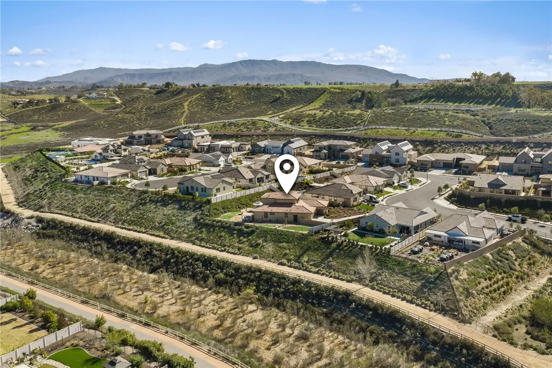 32366 Lucida Drive, Temecula, California 92591 home-pic-7