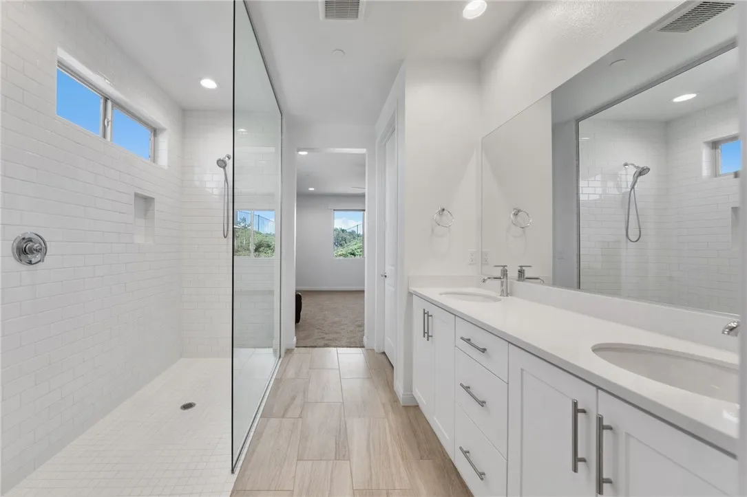 32366 Lucida Drive, Temecula, California 92591 home-pic-31