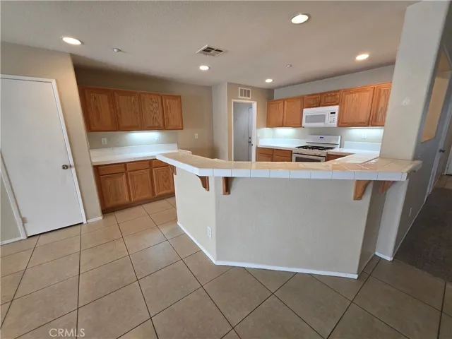 16185 Stoneridge, Fontana, California 92336