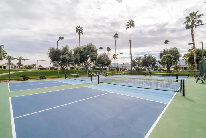 059_73450-country-club-dr-302_FNA3713-Ed