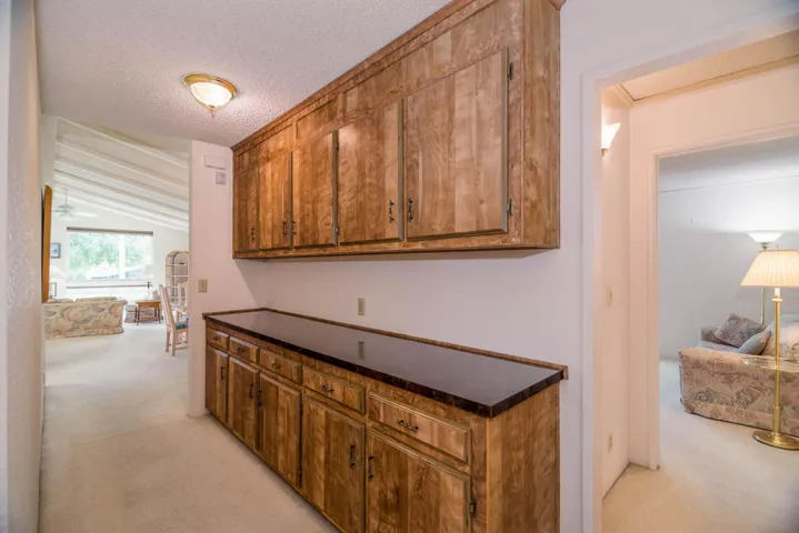 039_73450-country-club-dr-302_FNA3609-Ed