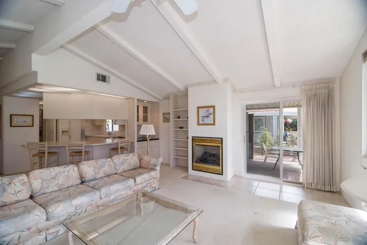 027_73450-country-club-dr-302_FNA3539[1]