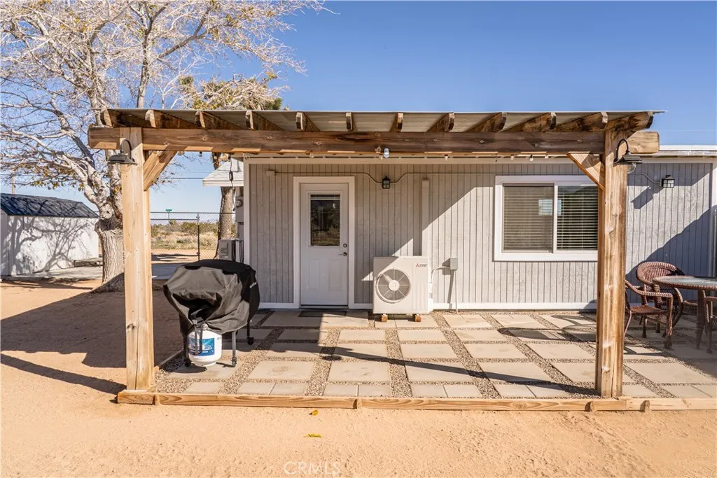 3220 Sage, Yucca Valley, California 92284 home-pic-36