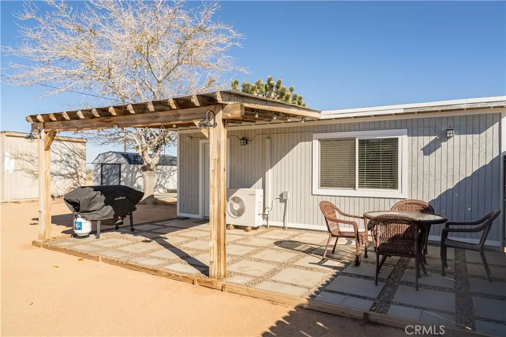 3220 Sage, Yucca Valley, California 92284 home-pic-22
