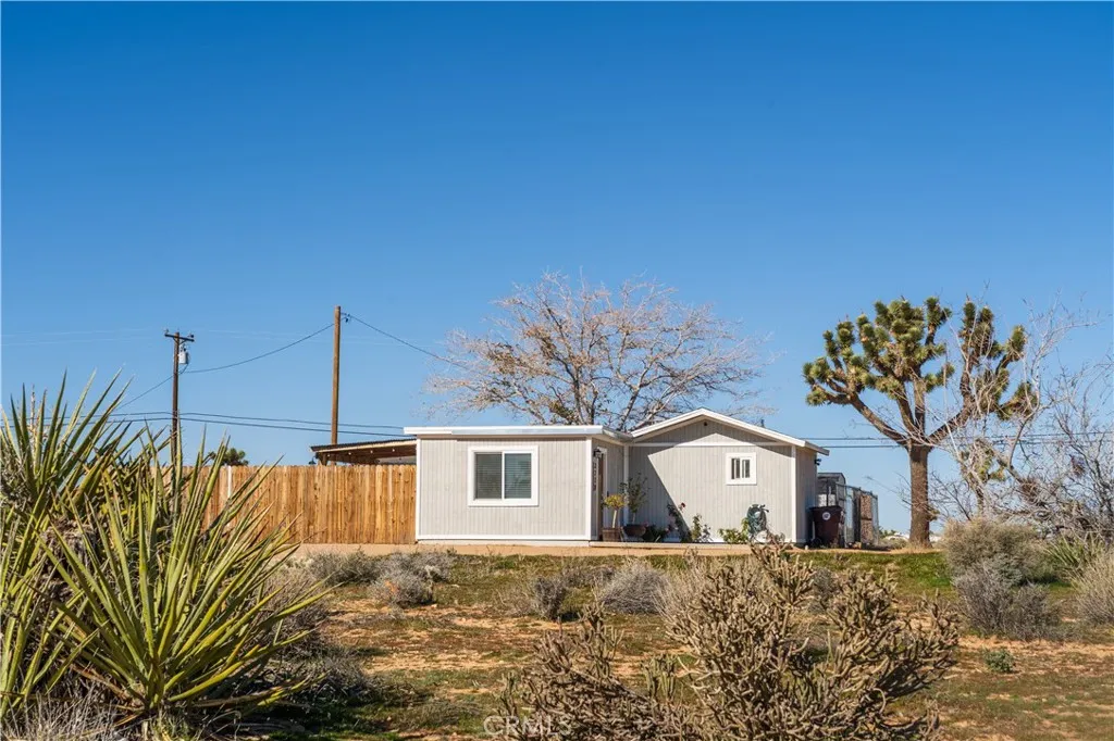 3220 Sage, Yucca Valley, California 92284 home-pic-29