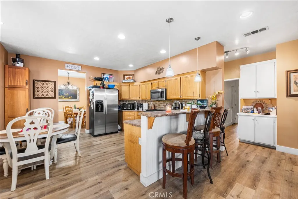 5522 Lighthouse Lane, Palmdale, California 93552 home-pic-17