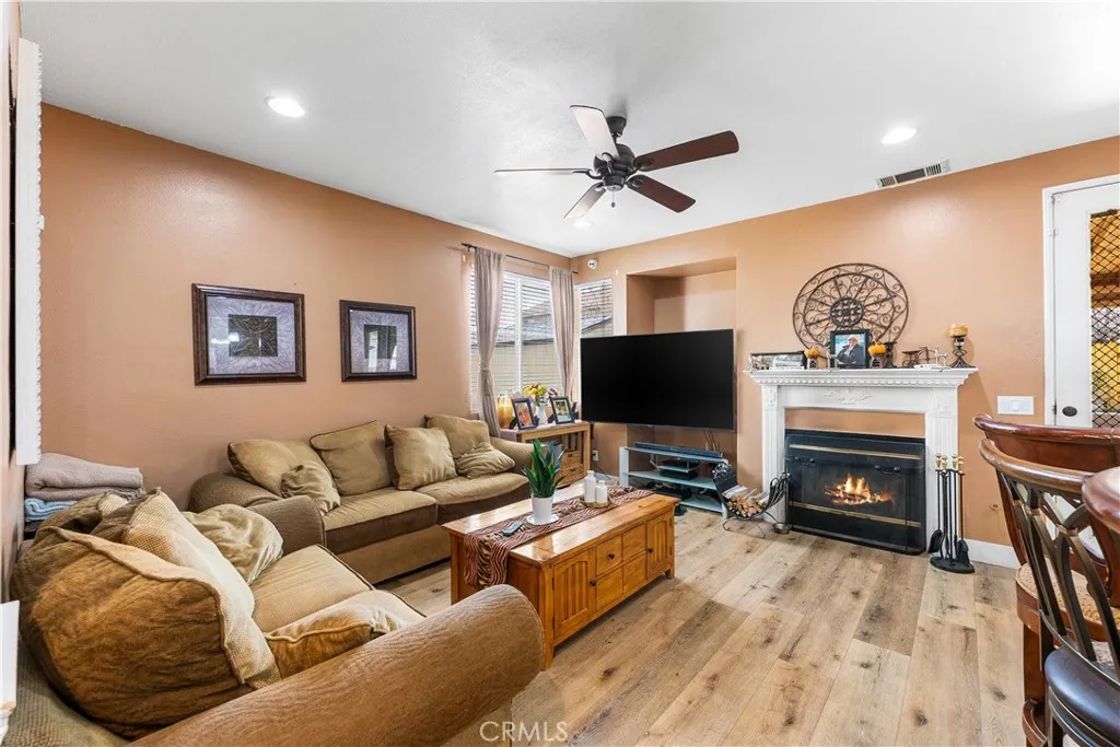 5522 Lighthouse Lane, Palmdale, California 93552 home-pic-21
