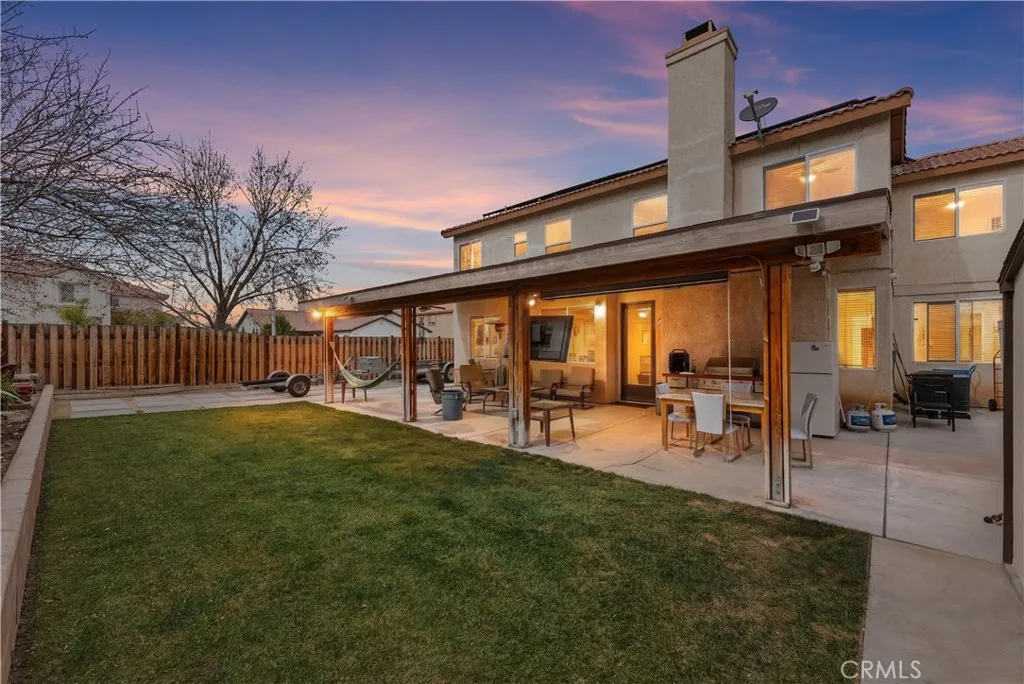 5522 Lighthouse Lane, Palmdale, California 93552 home-pic-2