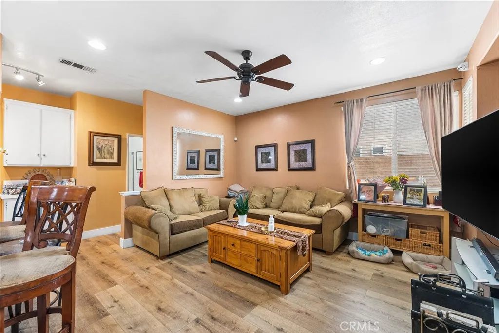 5522 Lighthouse Lane, Palmdale, California 93552 home-pic-19
