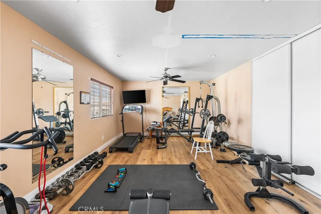 5522 Lighthouse Lane, Palmdale, California 93552 home-pic-35