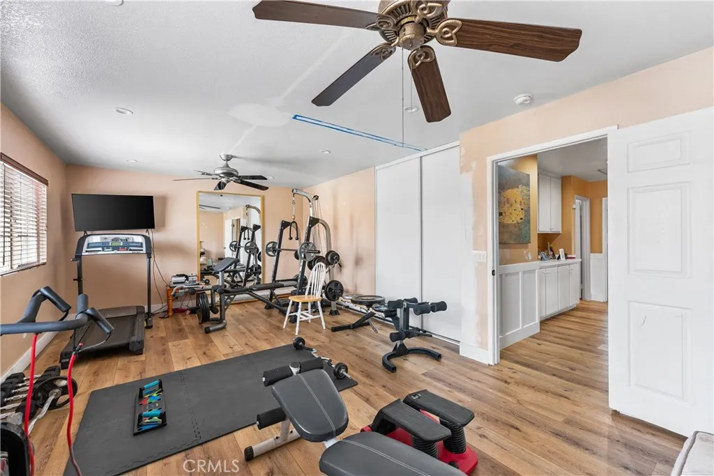 5522 Lighthouse Lane, Palmdale, California 93552 home-pic-36