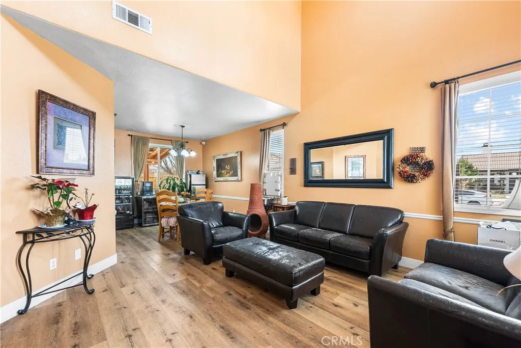 5522 Lighthouse Lane, Palmdale, California 93552 home-pic-5