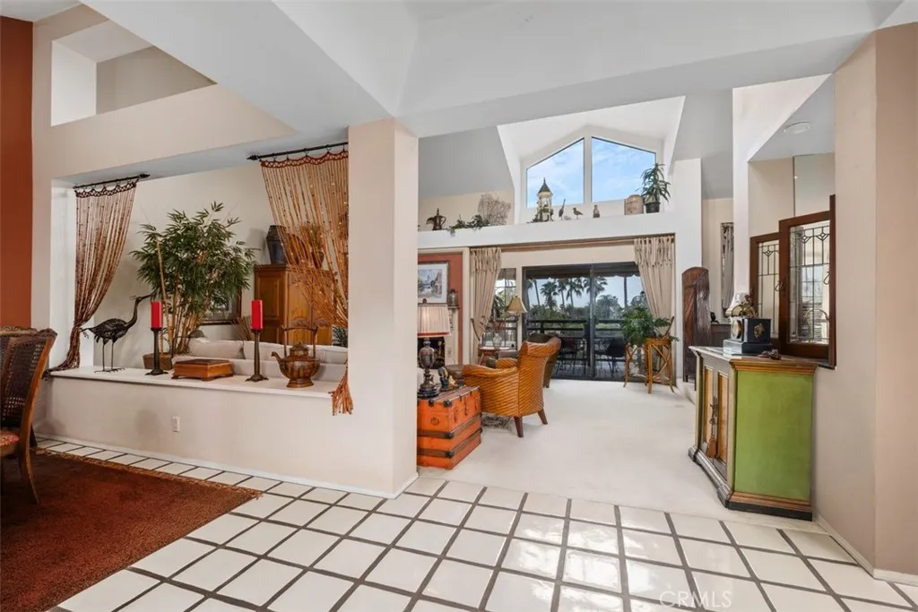 23 Ocean Vista, Newport Beach, California 92660 home-pic-6