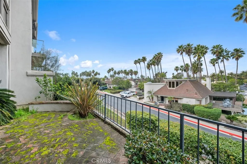 23 Ocean Vista, Newport Beach, California 92660 home-pic-30