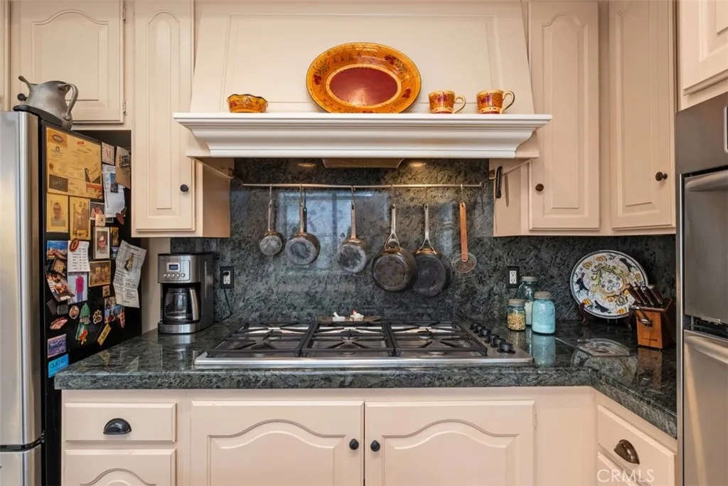 23 Ocean Vista, Newport Beach, California 92660 home-pic-18