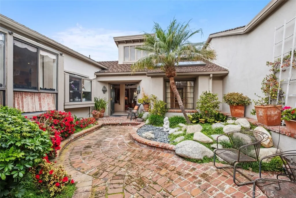 23 Ocean Vista, Newport Beach, California 92660 home-pic-4