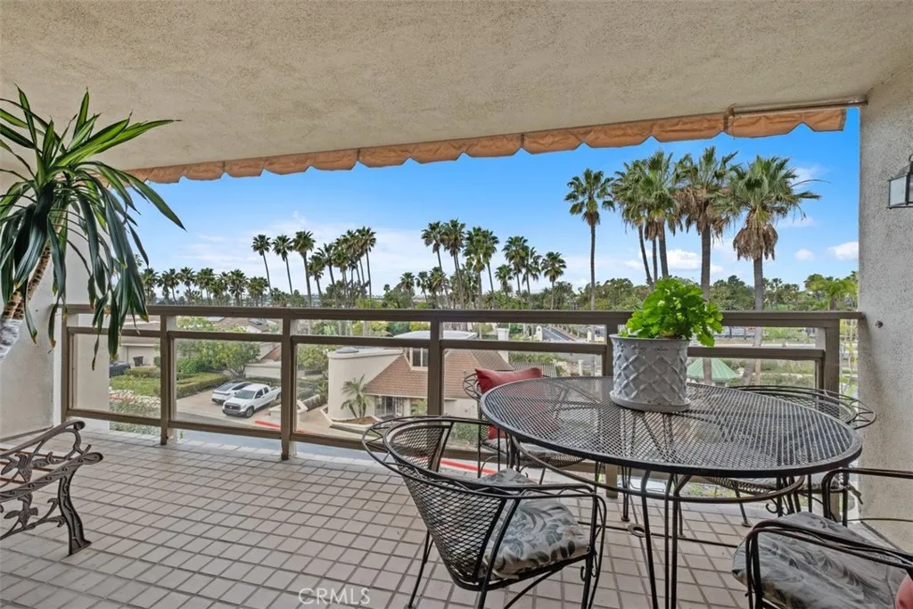 23 Ocean Vista, Newport Beach, California 92660 home-pic-11