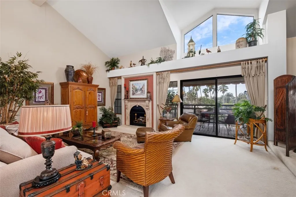 23 Ocean Vista, Newport Beach, California 92660 home-pic-1