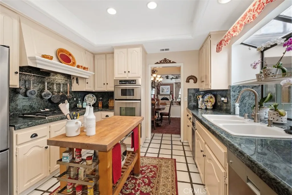 23 Ocean Vista, Newport Beach, California 92660 home-pic-17