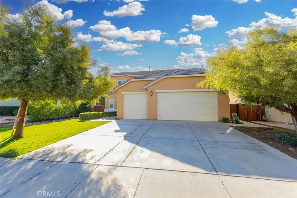 1359 Laurestine Way, Beaumont, California 92223 home-pic-1