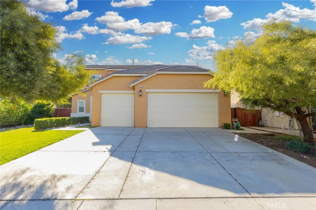 1359 Laurestine Way, Beaumont, California 92223 home-pic-2