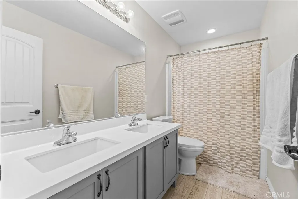 1359 Laurestine Way, Beaumont, California 92223 home-pic-20