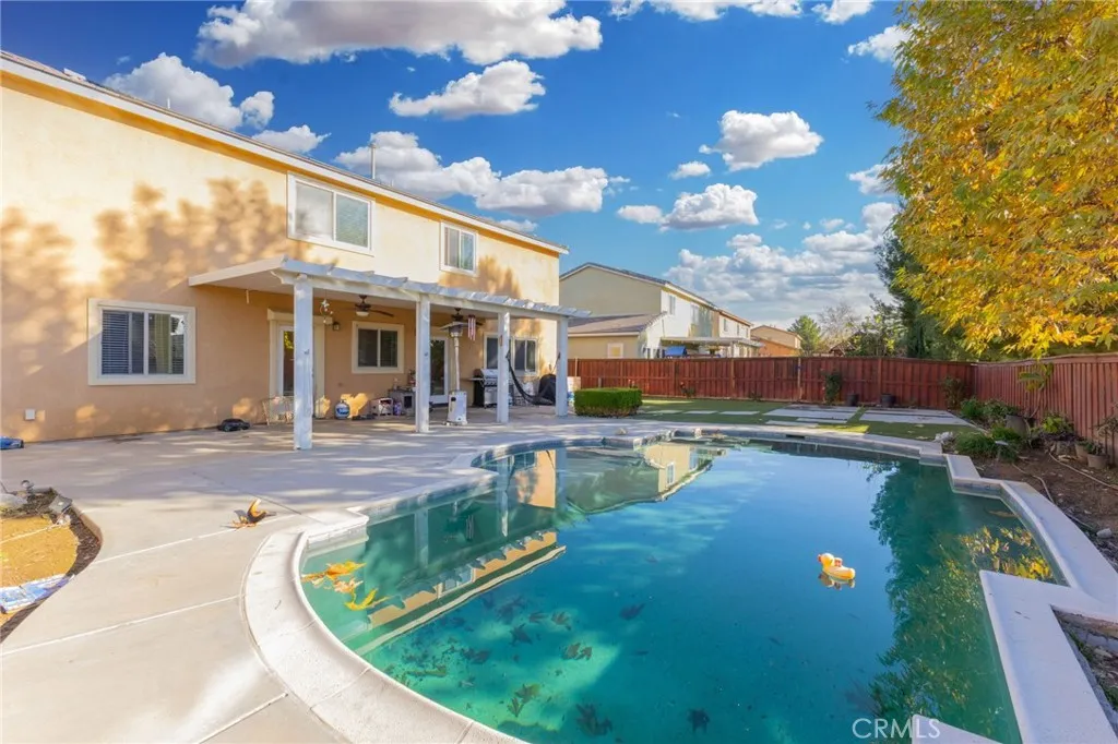 1359 Laurestine Way, Beaumont, California 92223 home-pic-36