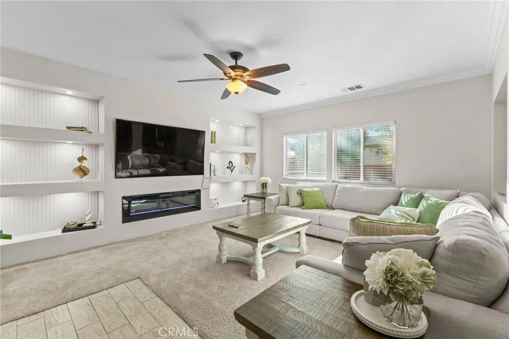 1359 Laurestine Way, Beaumont, California 92223 home-pic-6