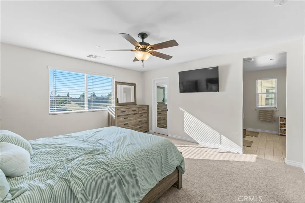 1359 Laurestine Way, Beaumont, California 92223 home-pic-22