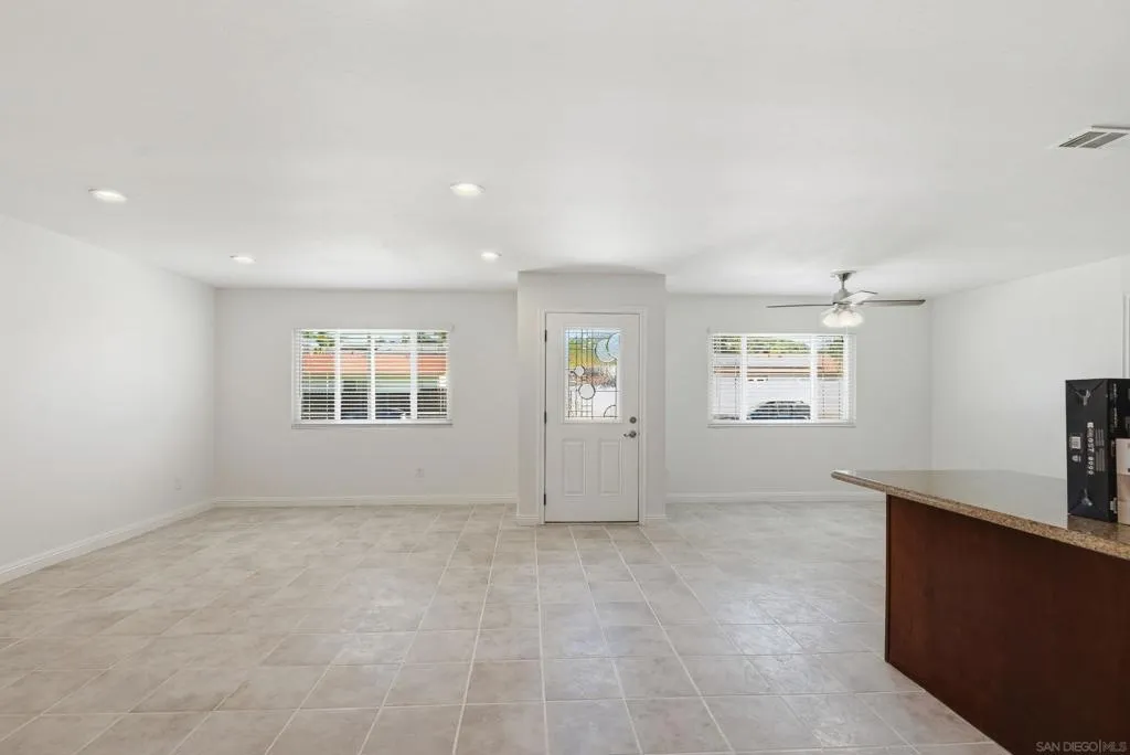 9810 Colt Lane, Lakeside, California 92040 home-pic-11