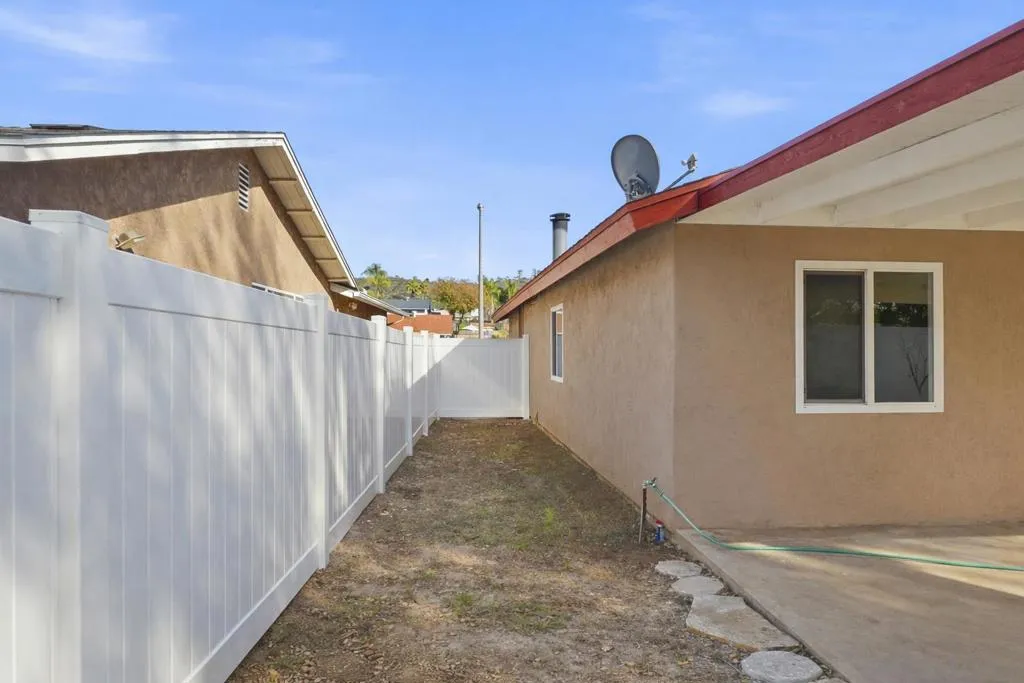 9810 Colt Lane, Lakeside, California 92040 home-pic-32